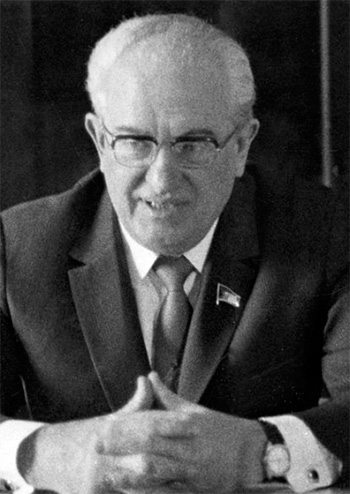 Yuri Andropov. Secretario General del PC de la URSS, y director de la KGB. (Imagen proporcionada a Wikimedia Commons por la Agencia Rusa Internacional de Noticias)